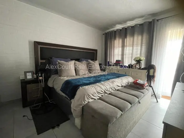 Flat/Apartment for Sale in Marlborough, Harare