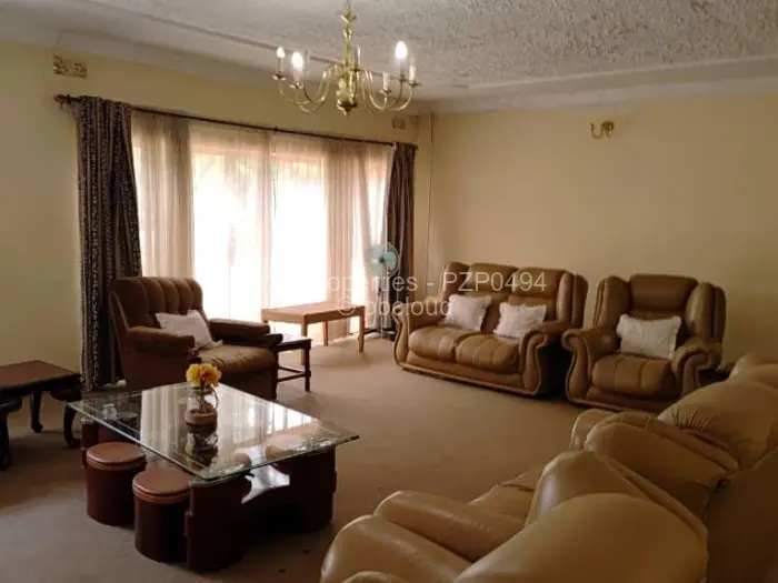 6 Bedroom House to Rent in Borrowdale, Harare