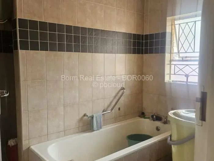 3 Bedroom House for Sale in Sunridge, Harare