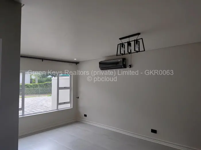 4 Bedroom House to Rent in Borrowdale Brooke