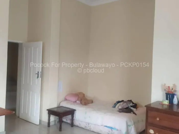 5 Bedroom House for Sale in Buena Vista, Bulawayo