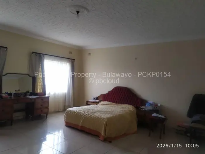 5 Bedroom House for Sale in Buena Vista, Bulawayo
