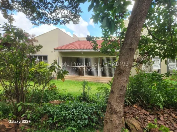 6 Bedroom House for Sale in Marlborough, Harare