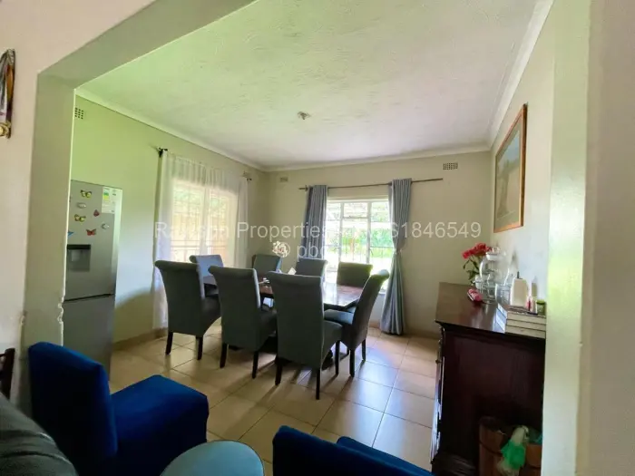 5 Bedroom House for Sale in Waterfalls, Harare