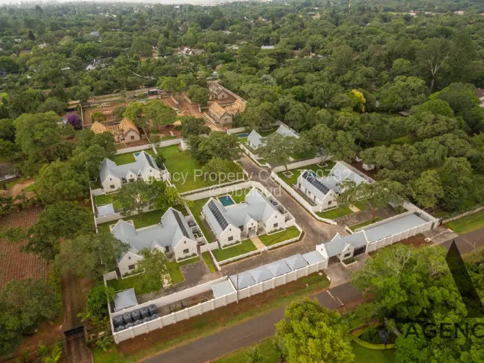 Townhouse/Cluster to Rent in Chisipite, Harare