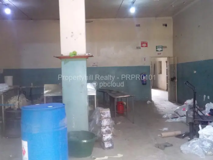 Warehouse/Industrial for Sale in Chitungwiza, Chitungwiza