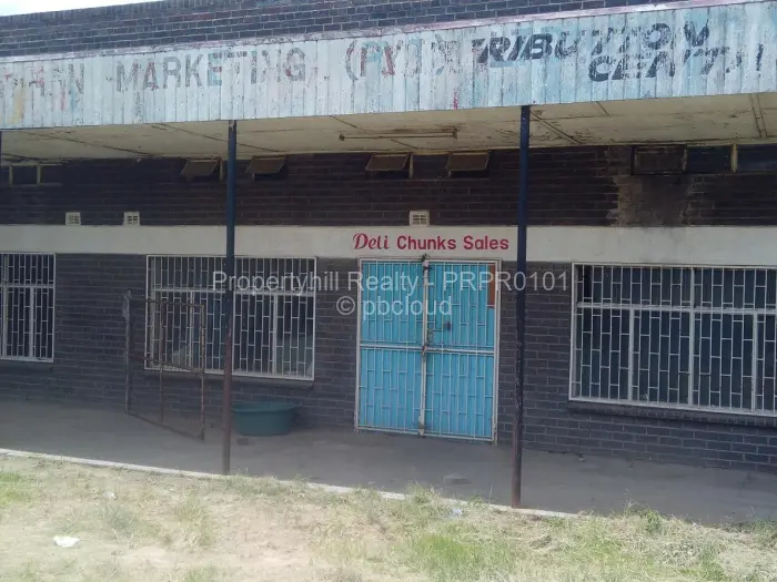 Warehouse/Industrial for Sale in Chitungwiza, Chitungwiza