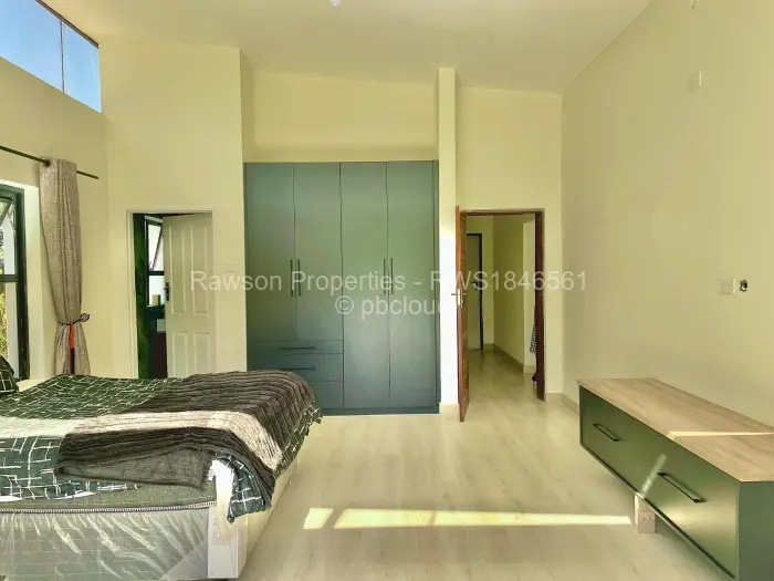 6 Bedroom House for Sale in Borrowdale, Harare