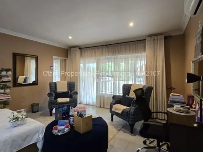 4 Bedroom House for Sale in Marlborough, Harare