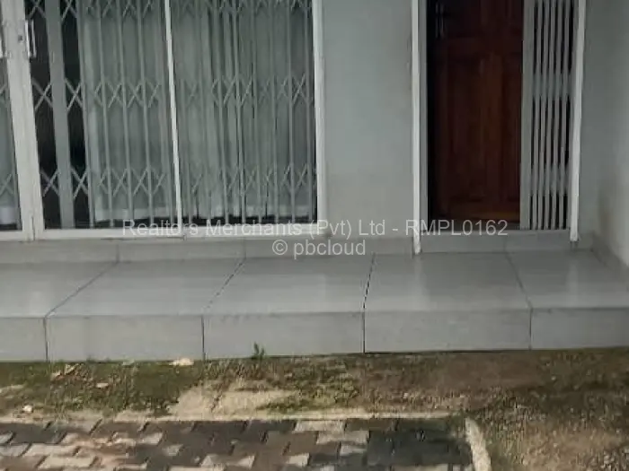 4 Bedroom House to Rent in Waterfalls