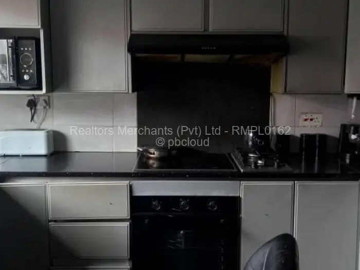 4 Bedroom House to Rent in Waterfalls