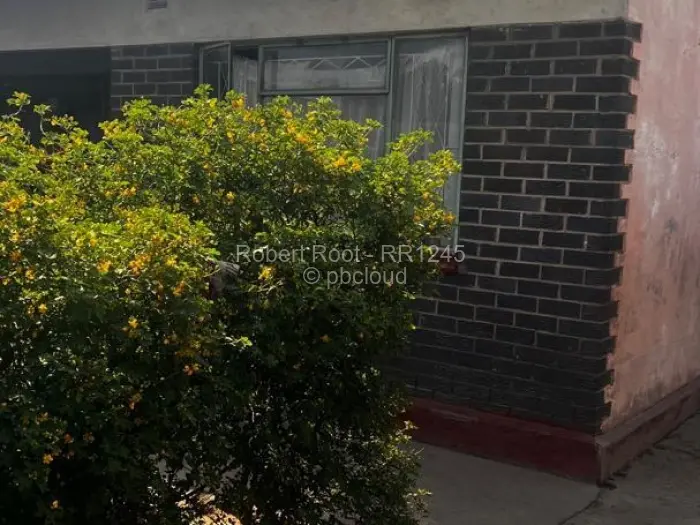 3 Bedroom House for Sale in Glen Norah, Harare