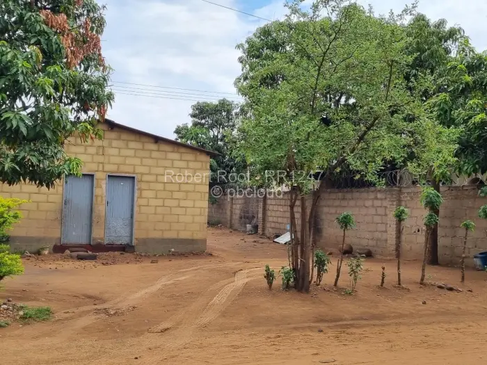 2 Bedroom House for Sale in Chiredzi, Chiredzi