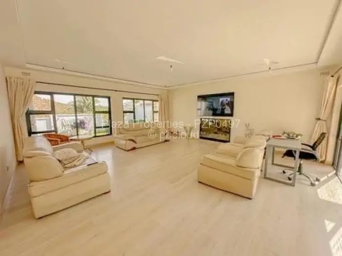5 Bedroom House for Sale in Carrick Creagh Estate, Harare