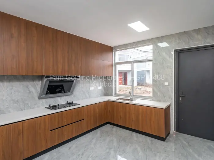 Townhouse/Cluster for Sale in Strathaven, Harare