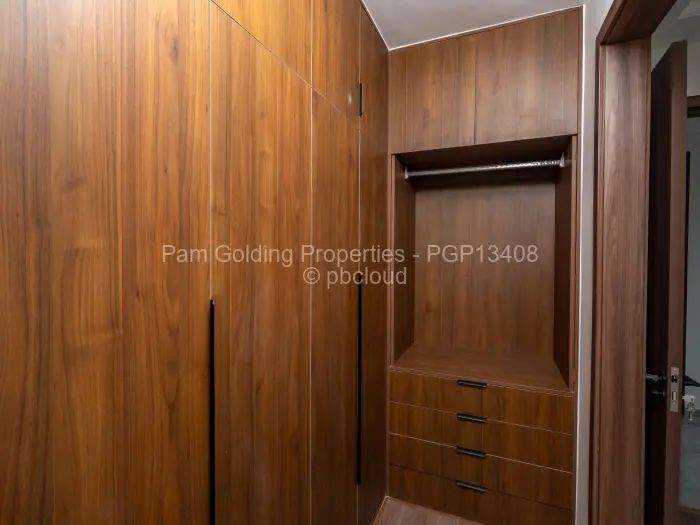 Townhouse/Cluster for Sale in Strathaven, Harare