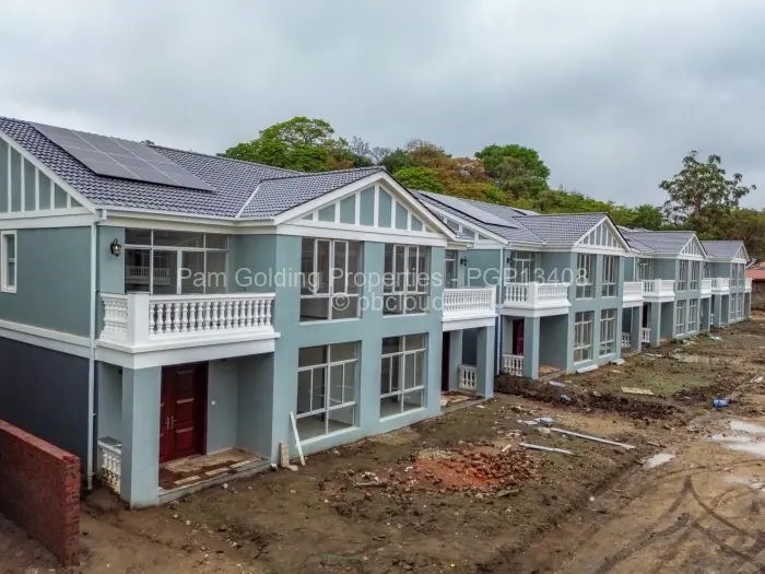 Townhouse/Cluster for Sale in Strathaven, Harare