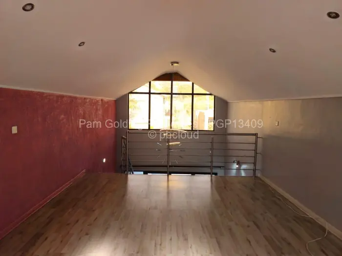 Townhouse/Cluster to Rent in Arlington