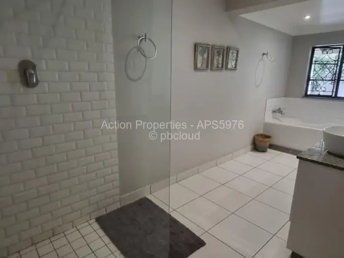 4 Bedroom House for Sale in Highlands, Harare