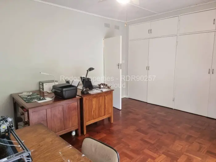 House for Sale in Burnside, Bulawayo