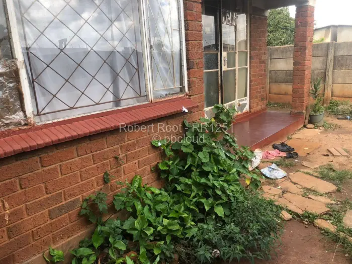 3 Bedroom House for Sale in Kuwadzana, Harare