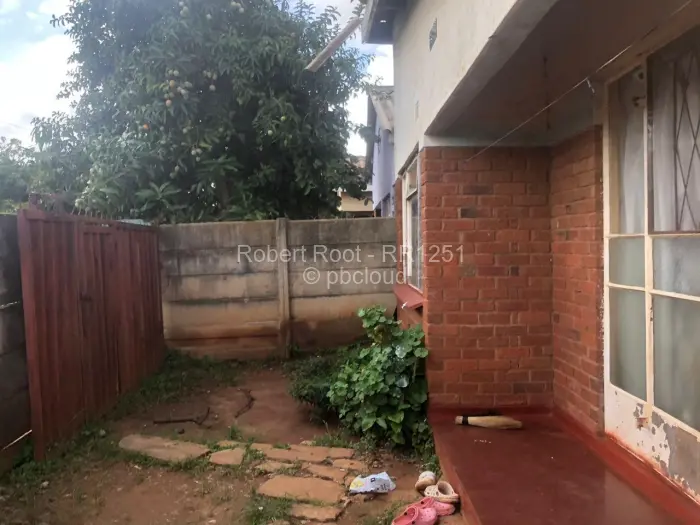 3 Bedroom House for Sale in Kuwadzana, Harare