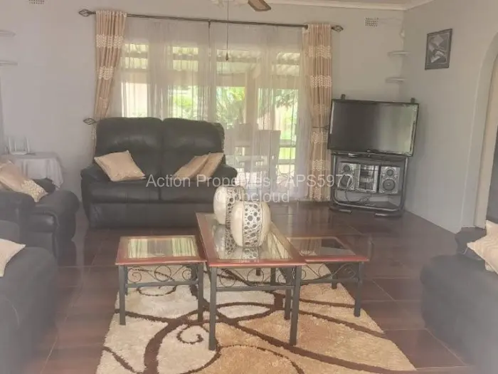 1 Bedroom Cottage/Garden Flat to Rent in Greendale North