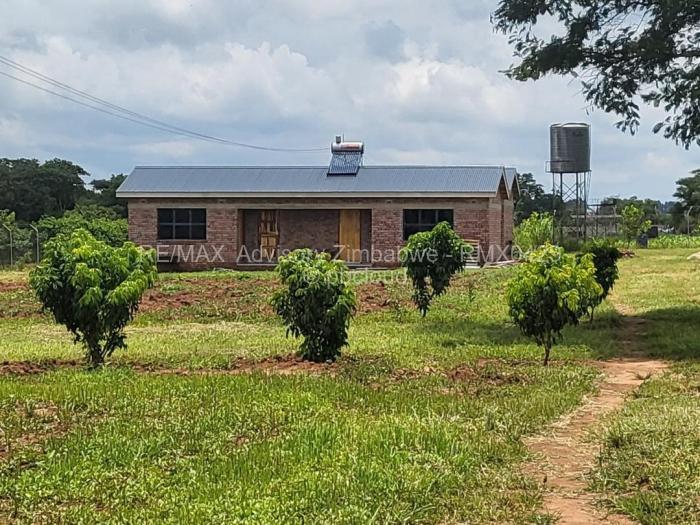 Farm/Plot to Rent in Borrowdale, Harare