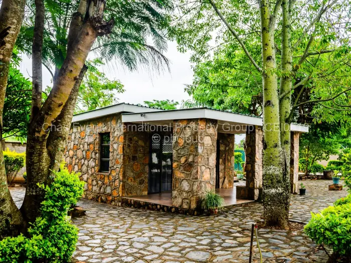 4 Bedroom House to Rent in Matsheumhlope, Bulawayo