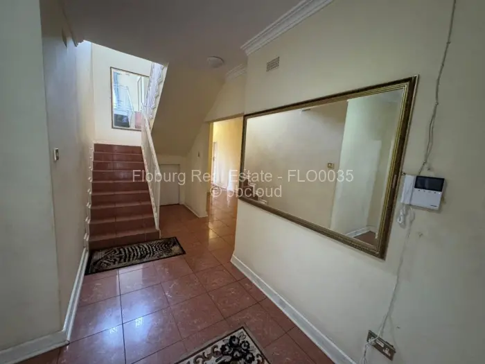 6 Bedroom House for Sale in Helensvale, Harare