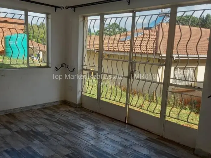 Townhouse/Cluster for Sale in Greendale, Harare