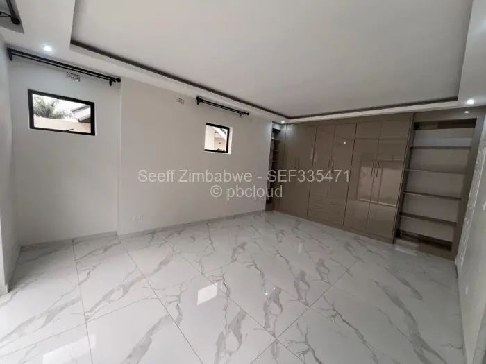 Townhouse/Cluster to Rent in Borrowdale West, Harare