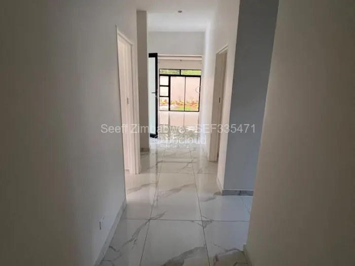 Townhouse/Cluster to Rent in Borrowdale West, Harare