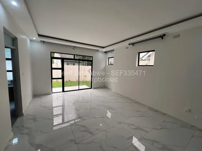 Townhouse/Cluster to Rent in Borrowdale West, Harare