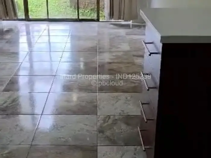 2 Bedroom Cottage/Garden Flat to Rent in Glen Lorne