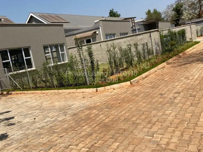 Townhouse/Cluster to Rent in Mount Pleasant