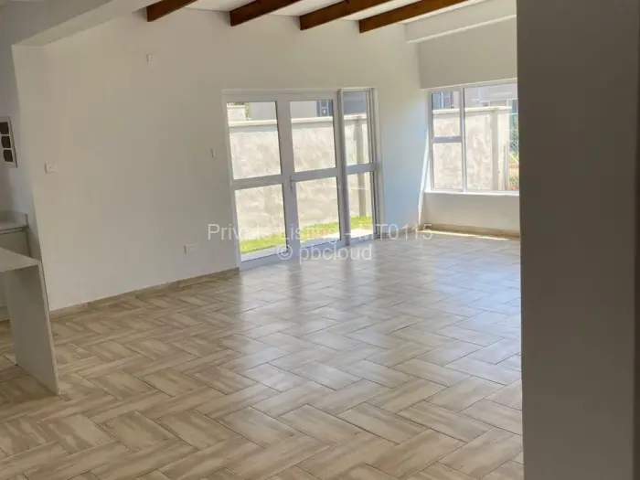 Townhouse/Cluster to Rent in Mount Pleasant