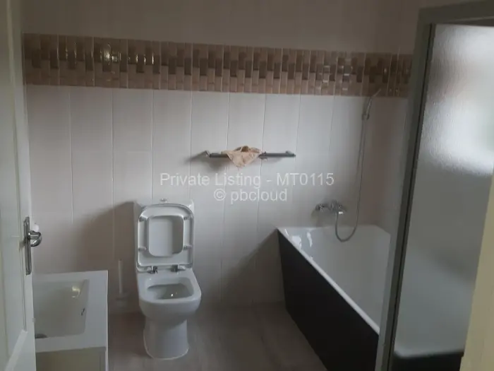 Townhouse/Cluster to Rent in Hogerty Hill, Harare