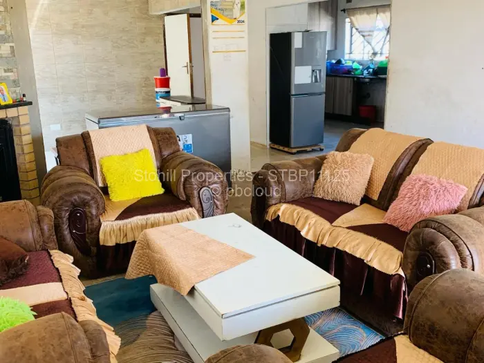 3 Bedroom House for Sale in Riverside, Ruwa