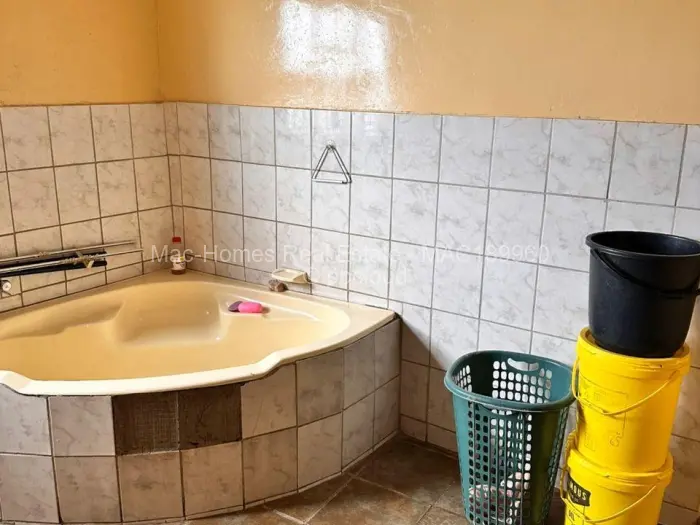 3 Bedroom House for Sale in Zimre Park, Harare