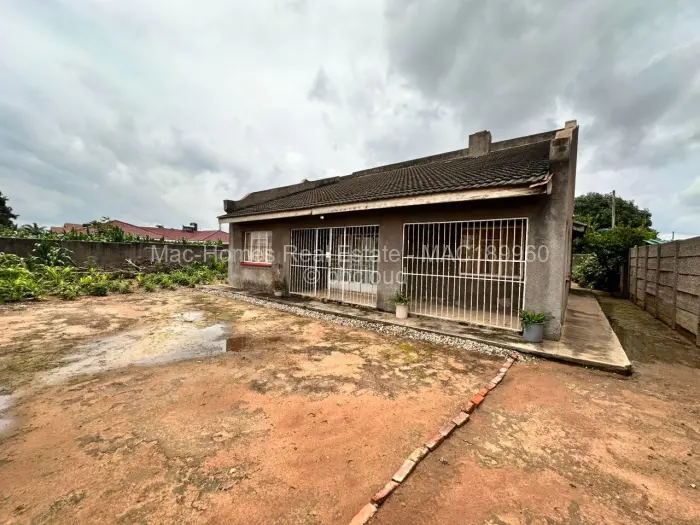 3 Bedroom House for Sale in Zimre Park, Harare