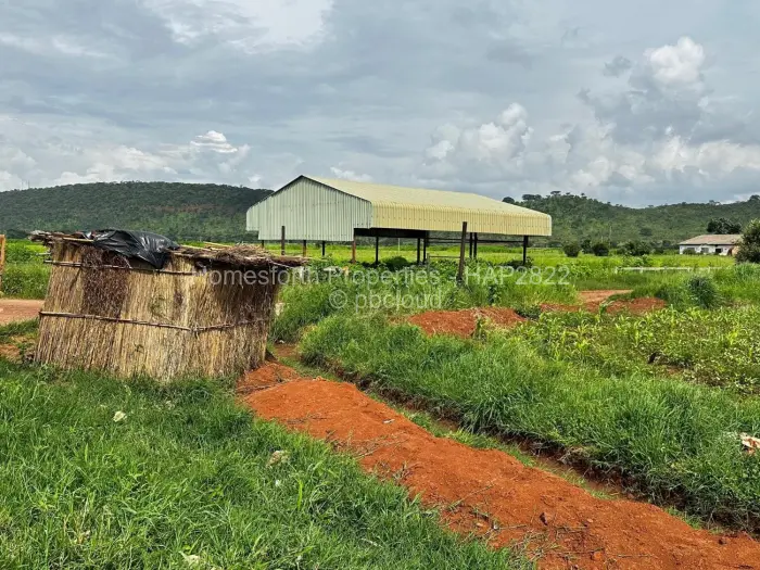 Farm/Plot for Sale in Lake Chivero, Lake Chivero