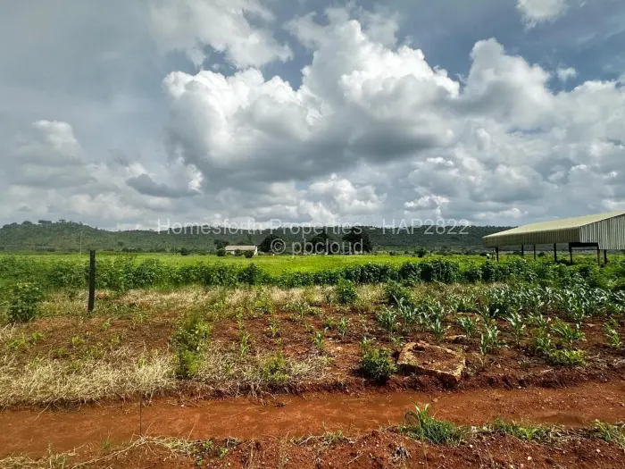 Farm/Plot for Sale in Lake Chivero, Lake Chivero