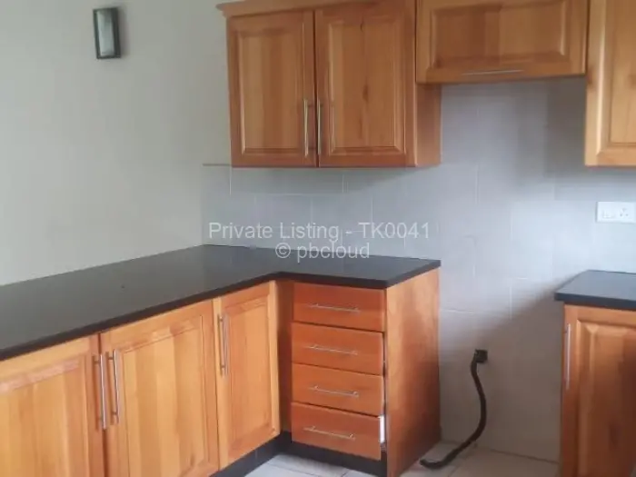 Flat/Apartment to Rent in Mabelreign, Harare