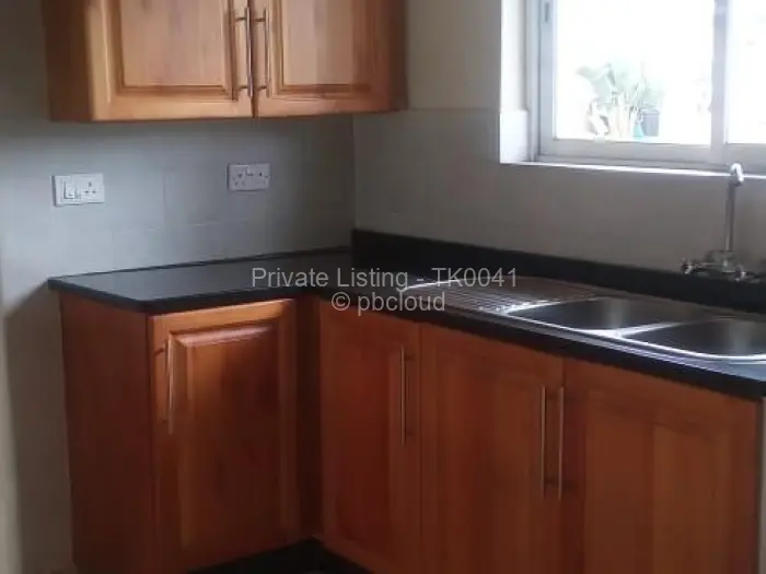 Flat/Apartment to Rent in Mabelreign, Harare