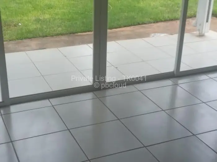 Flat/Apartment to Rent in Mabelreign, Harare