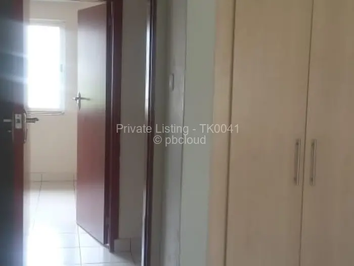 Flat/Apartment to Rent in Mabelreign, Harare