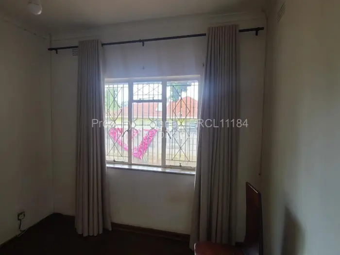 3 Bedroom House to Rent in Mabelreign, Harare