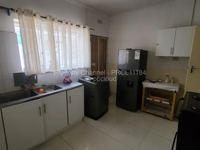 3 Bedroom House to Rent in Mabelreign, Harare