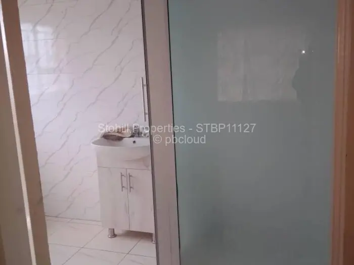 3 Bedroom House for Sale in Kambuzuma, Harare